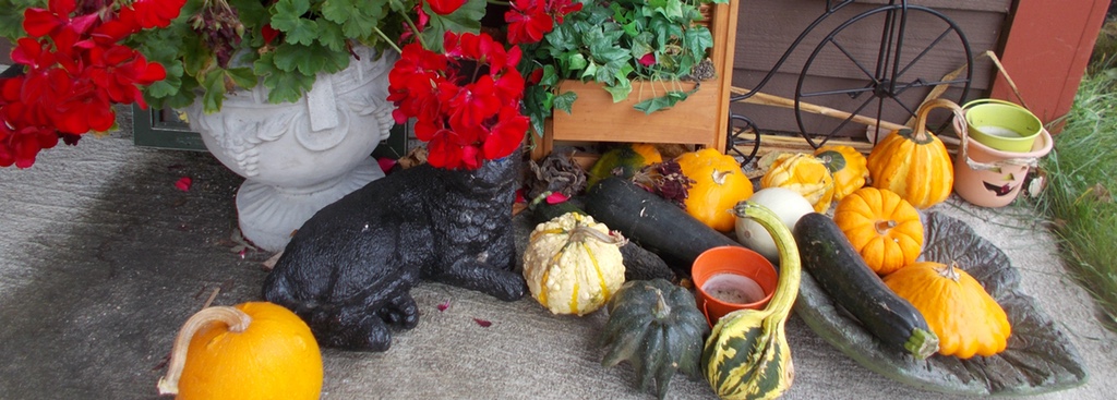 Bret’s Garden Statues